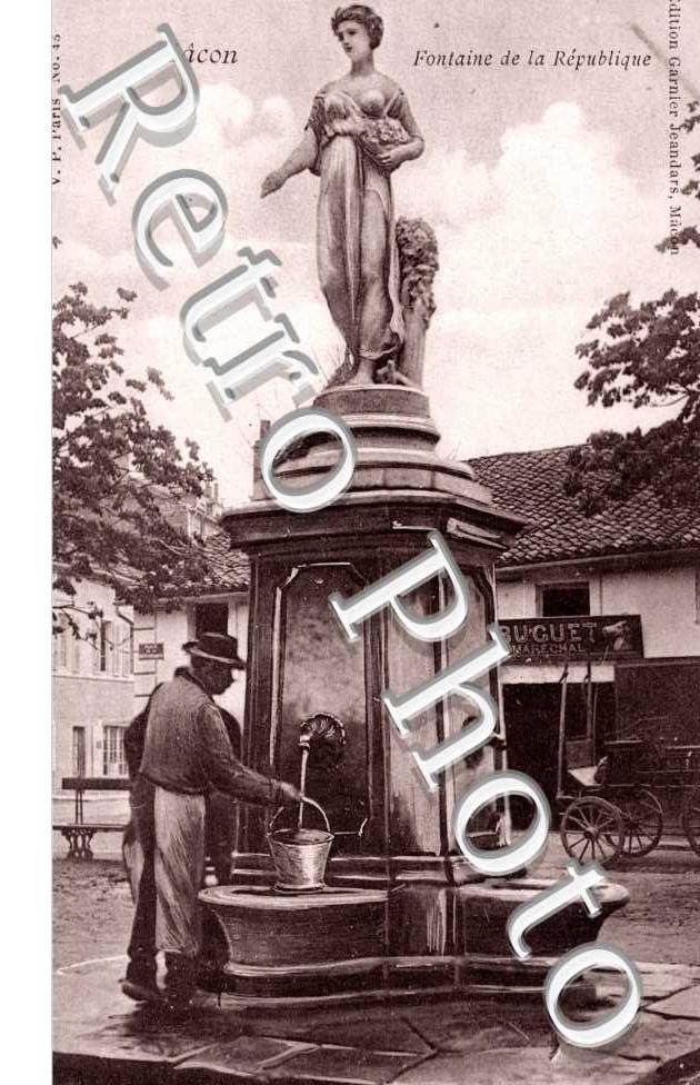 Fontaine de la Republique