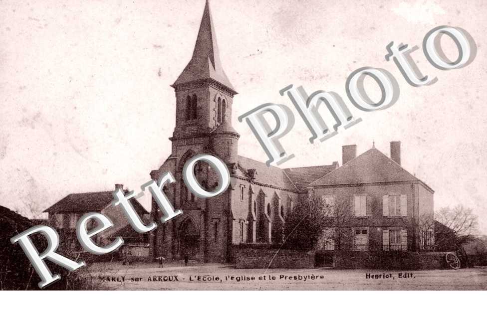 L&#039;ecole - l&#039;eglise et le presbytere