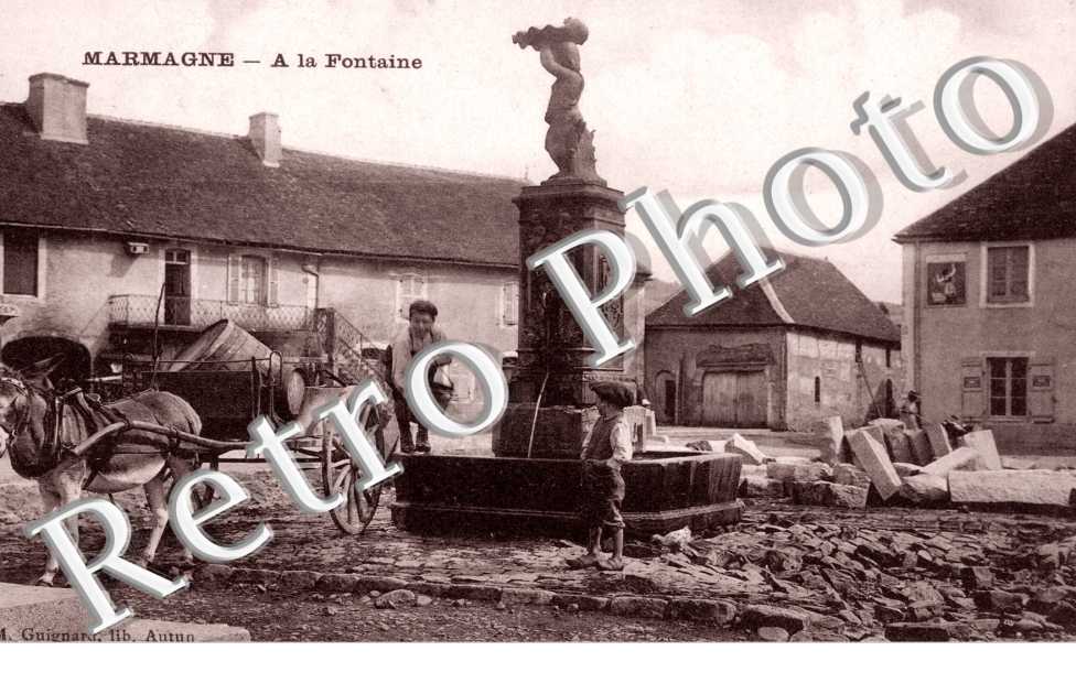 A la fontaine