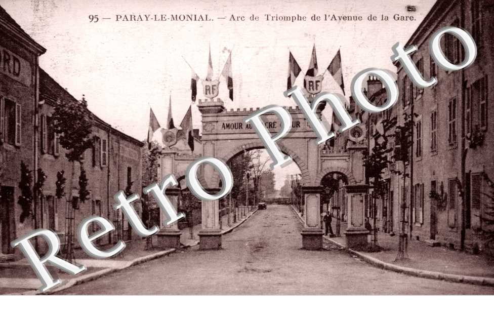 Arc de Triomphe de l&#039;Avenue de la Gare