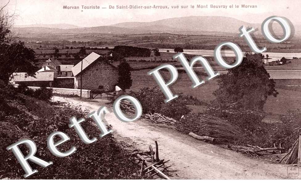 vue sur le mont beuvray et le morvan