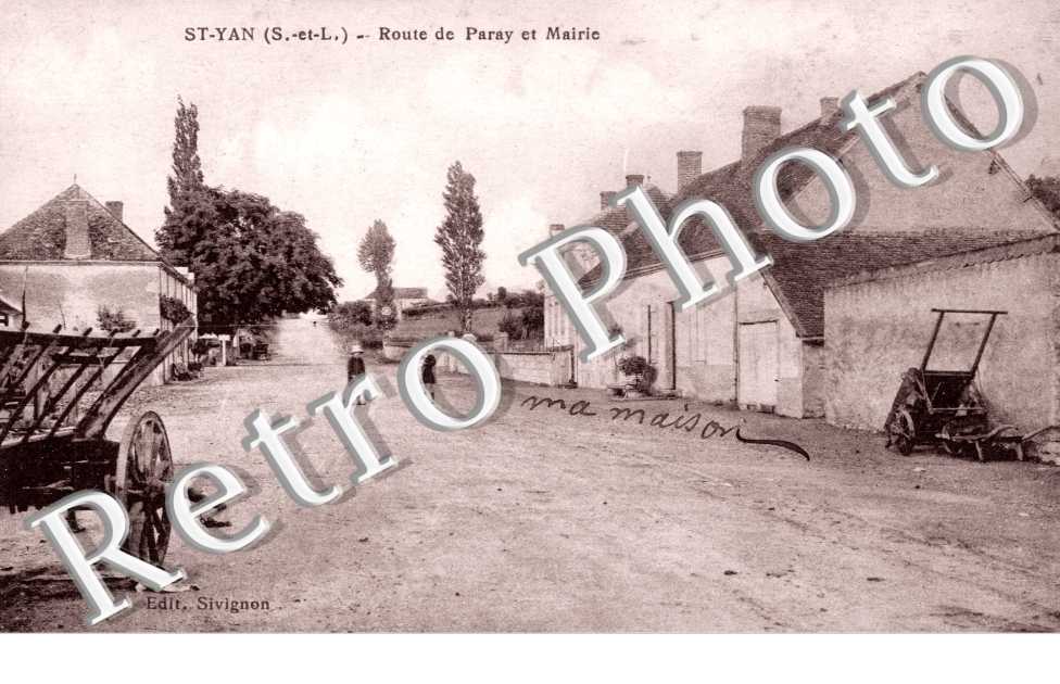 Route de Paray et mairie