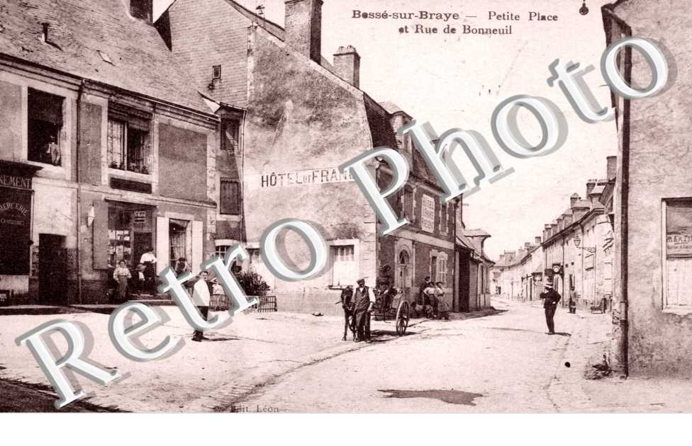 Petite Place et Rue de Bonneuil