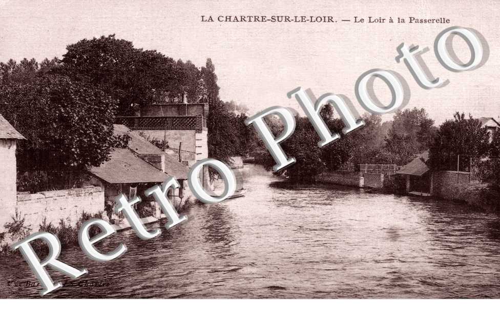 le Loir a la passerelle