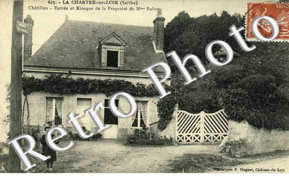 entree et kiosque de la Propriete de Mme Bulot