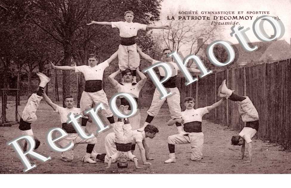societe gymnastique et sportive la patriote d&#039;ecommoy pyramide