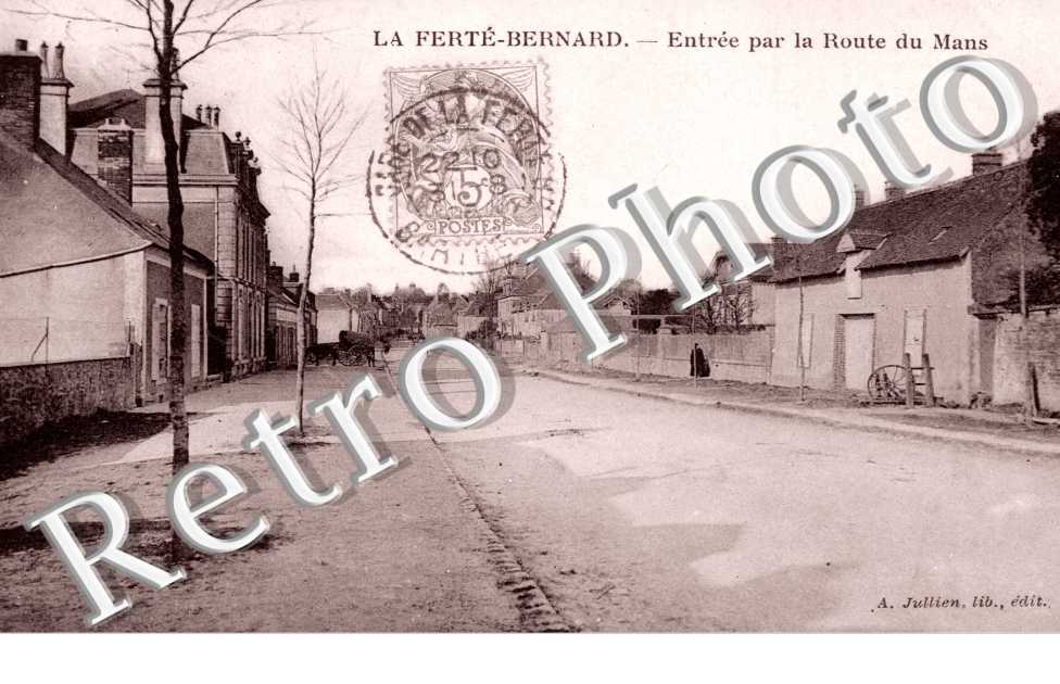 Entree par la route du Mans