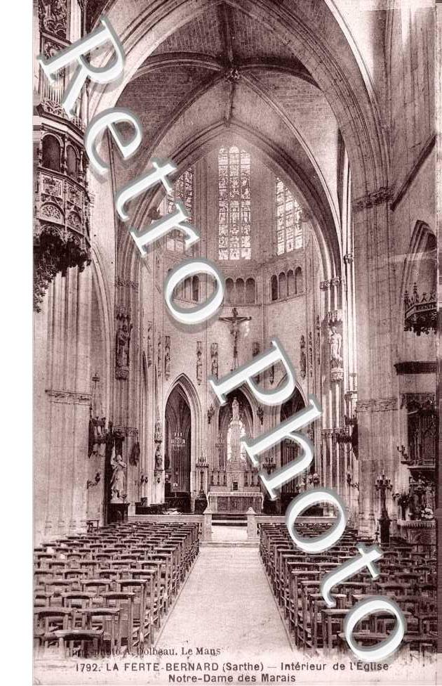 Interieur de l&#039;eglise