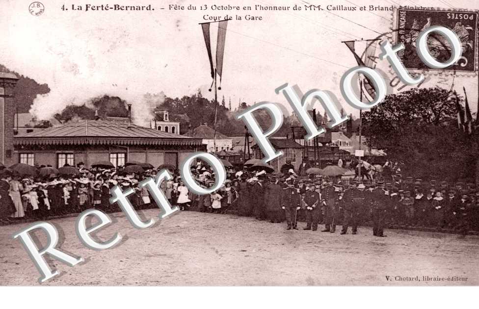 fete du 13 octobre cour de la gare