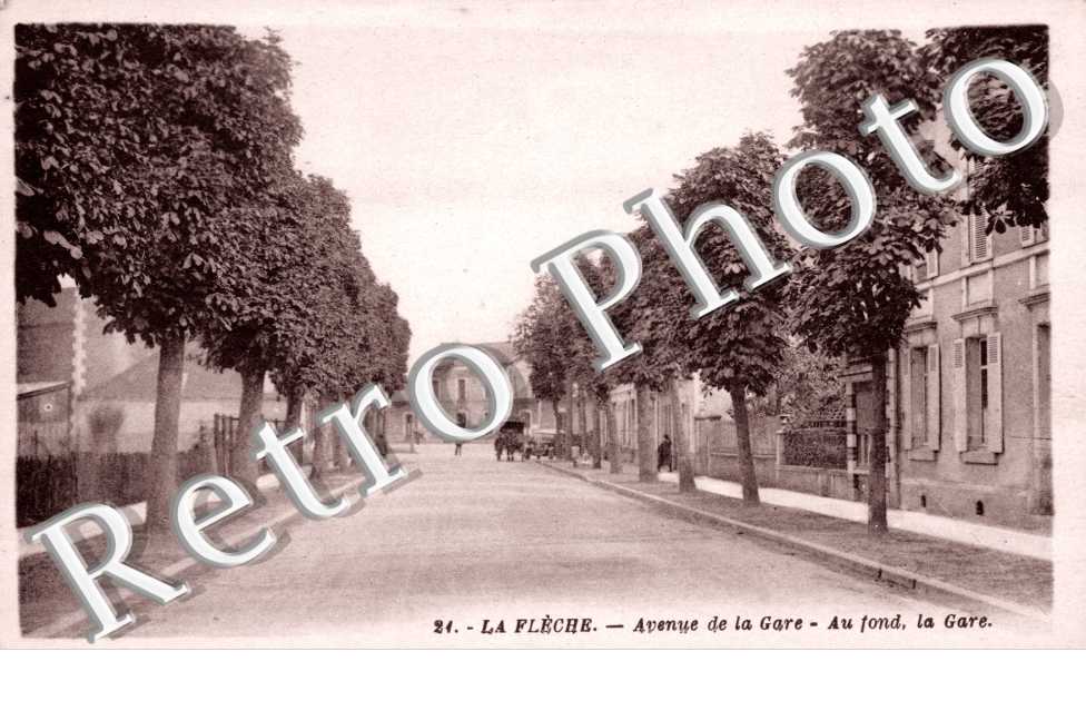 Avenue de la Gare et la Gare