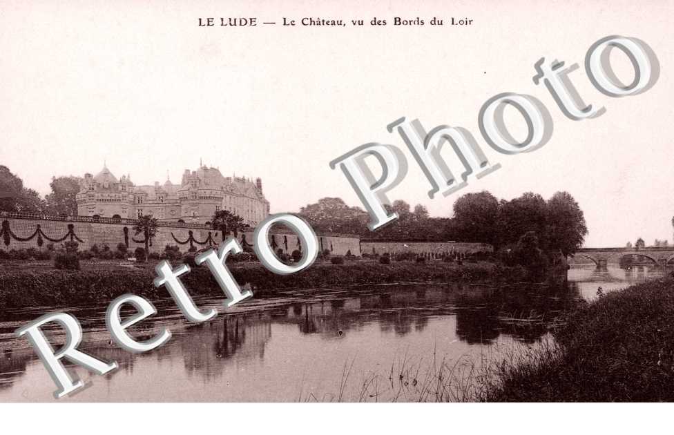 le Chateau - vu des bords de Loir