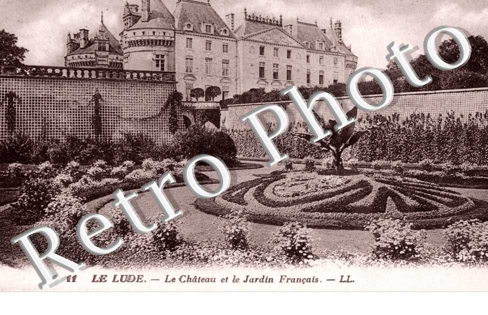 le Chateau - Jardin Francais