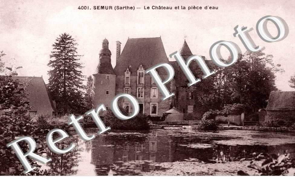 Le Chateau et la Pièce d&#039;eau