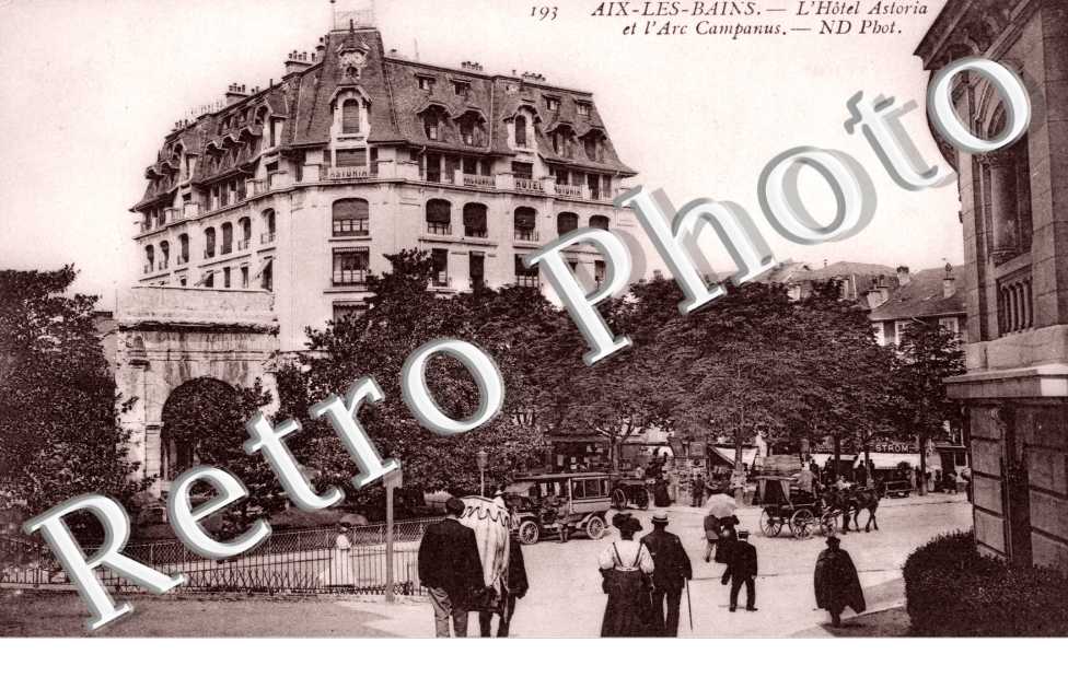 Hotel Astoria et l&#039;Arc Campanus