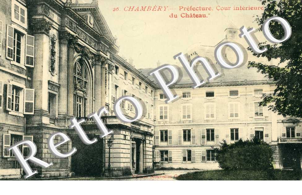 Prefecture, Cour Interieure du Chateau