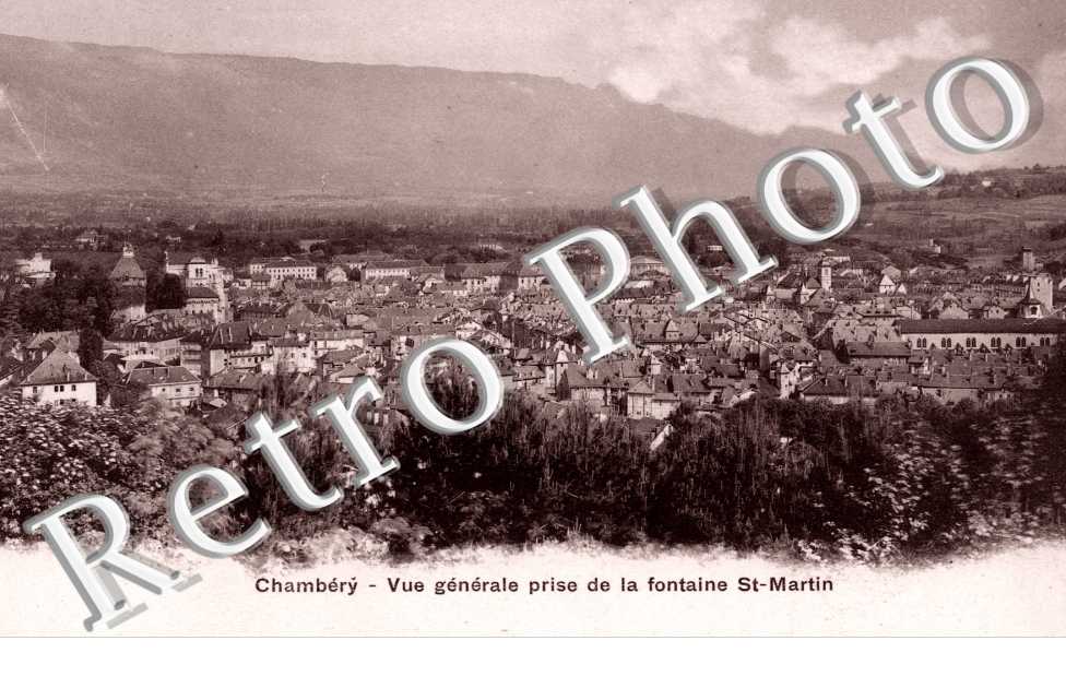 Vue generale prise de la fontaine Saint-Martin
