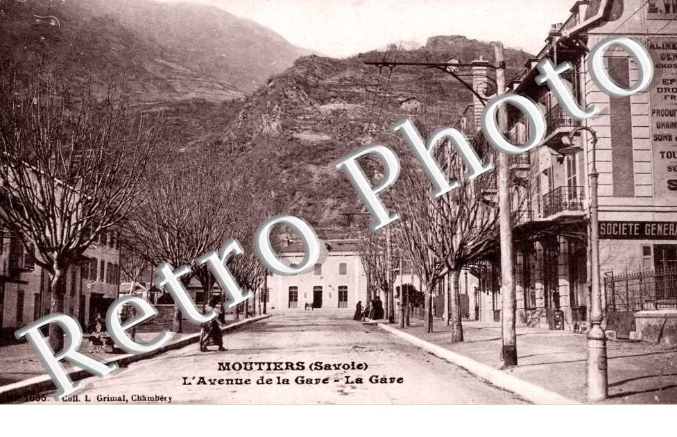 Avenue de la Gare et la Gare