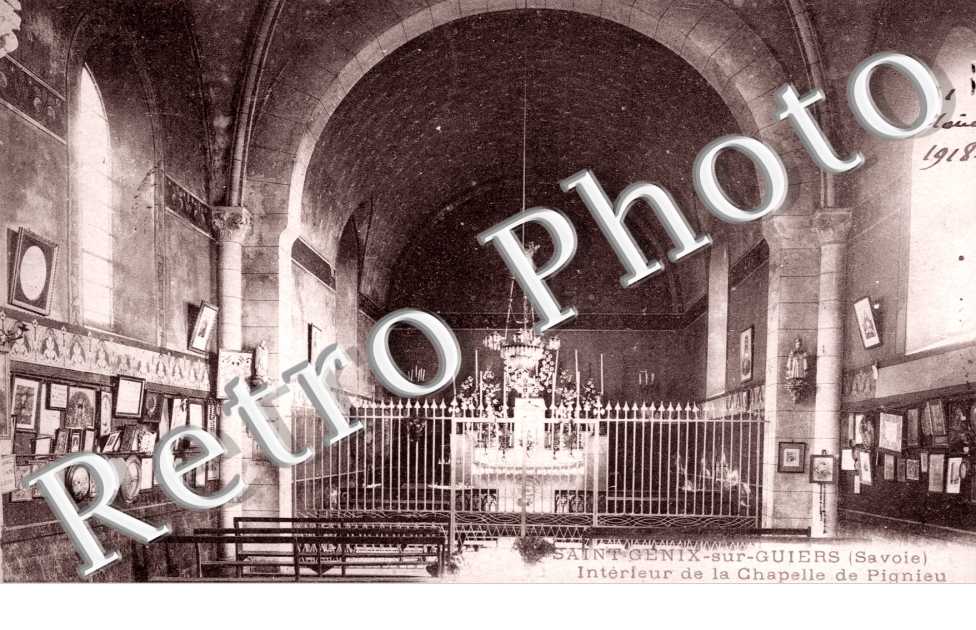 Interieur de la Chapelle de Pignieu