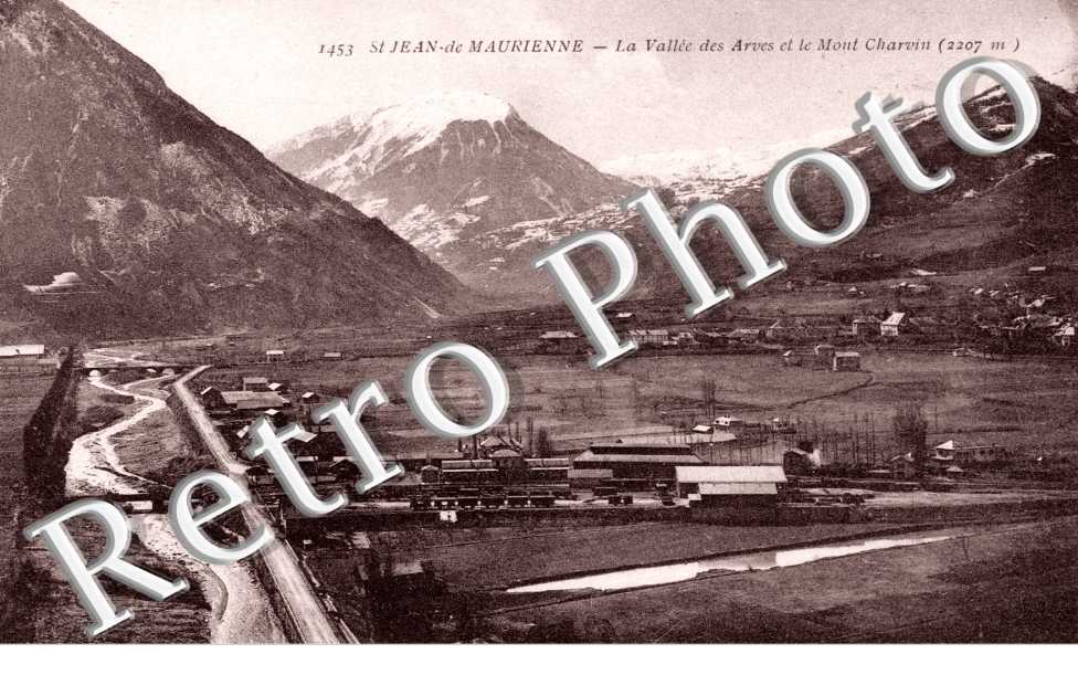La Vallee des Arves et le Mont Charvin
