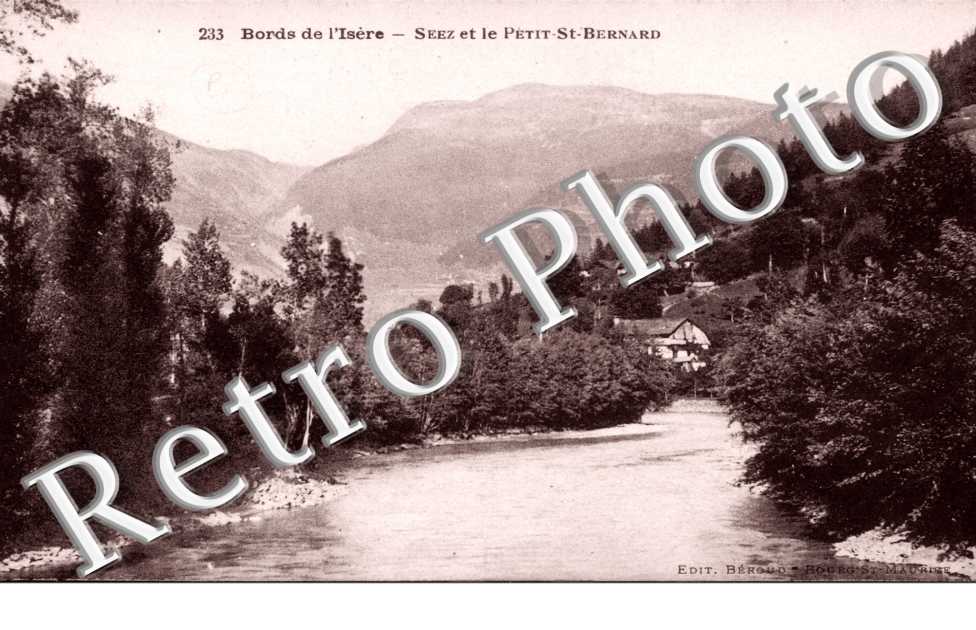Le Petit Saint Bernard