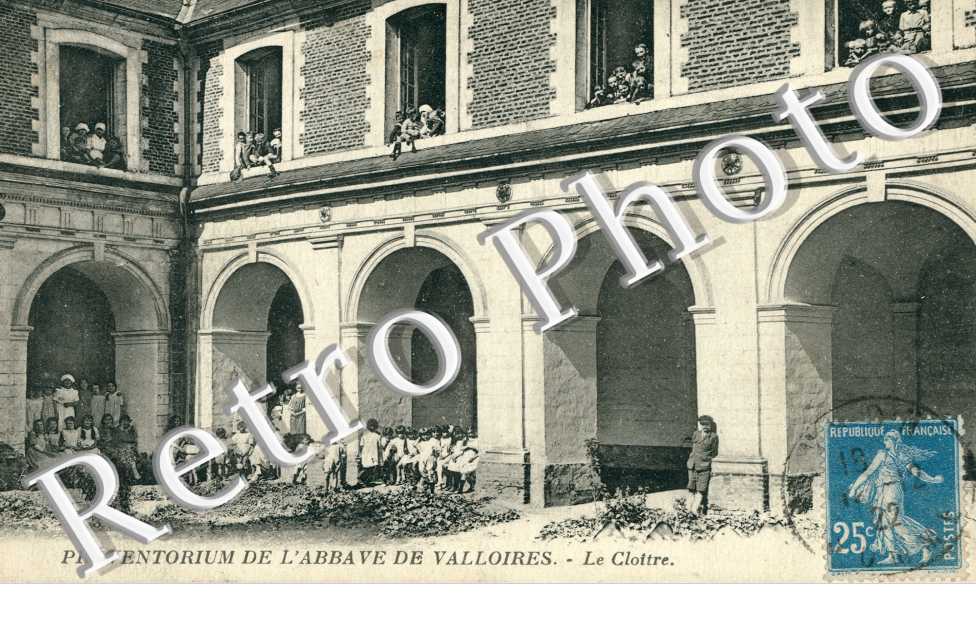 Preventorium de l'Abbaye de Valloires, le Cloitre