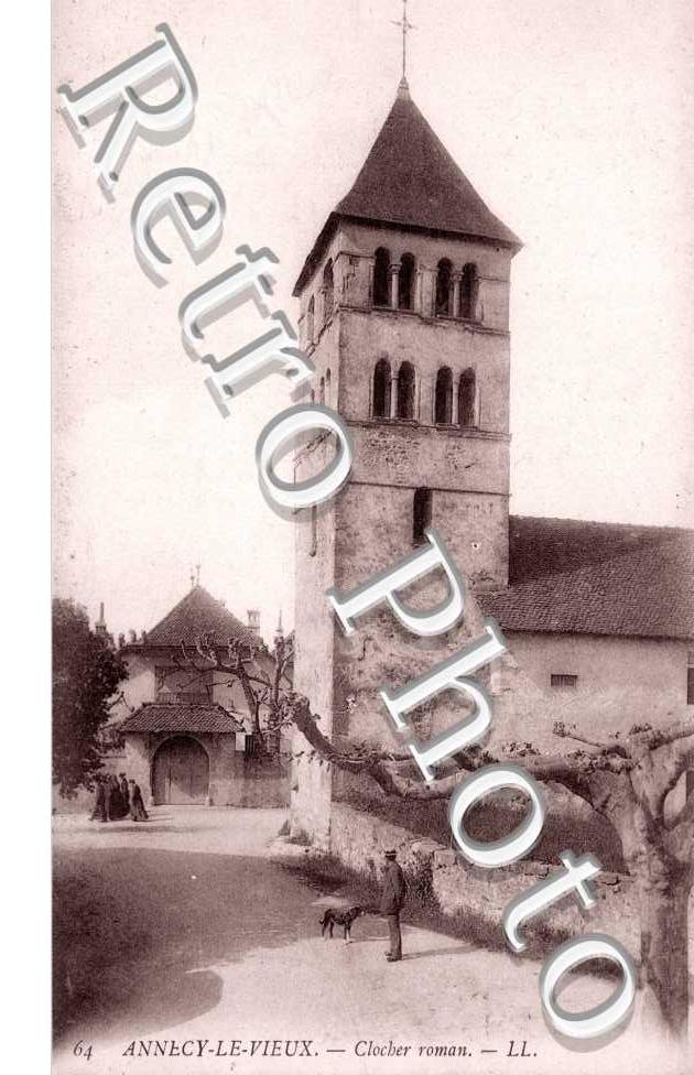 clocher roman