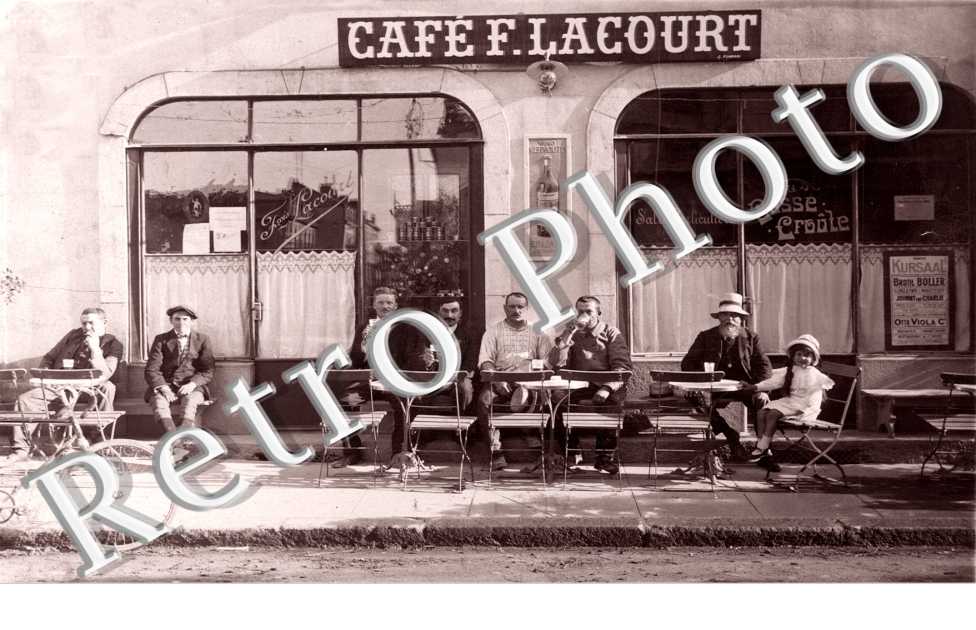 Cafe F. Lacourt