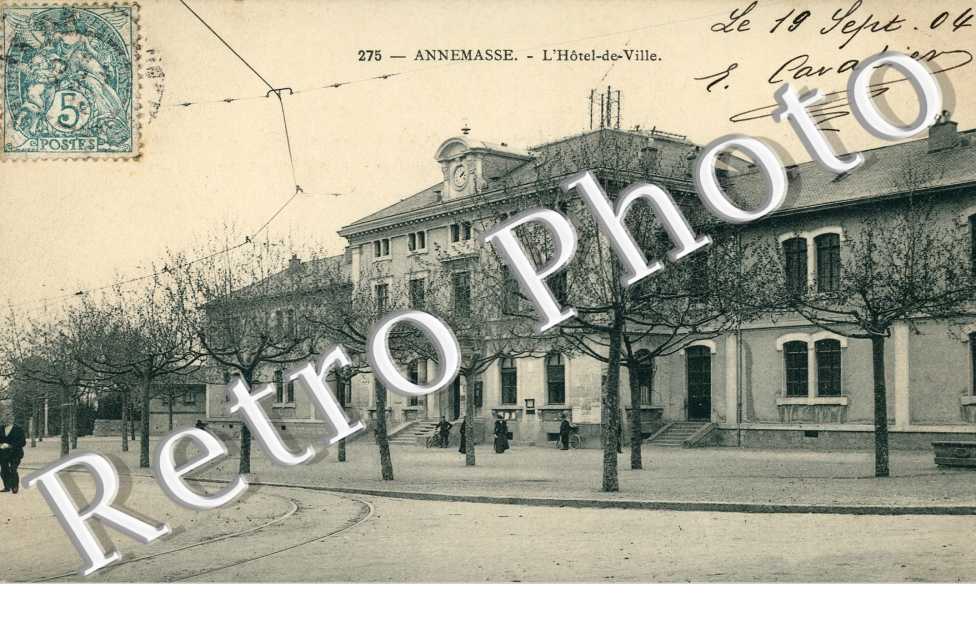 L'Hotel de Ville