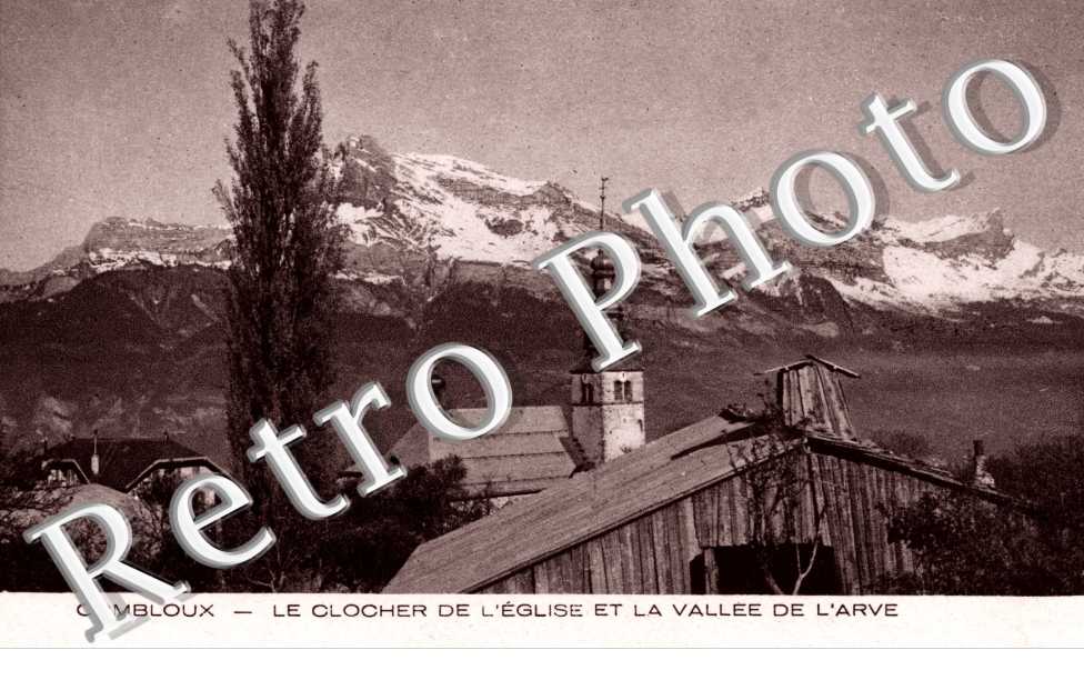 Le Clocher de l'Eglise et la Vallee de l'Arve