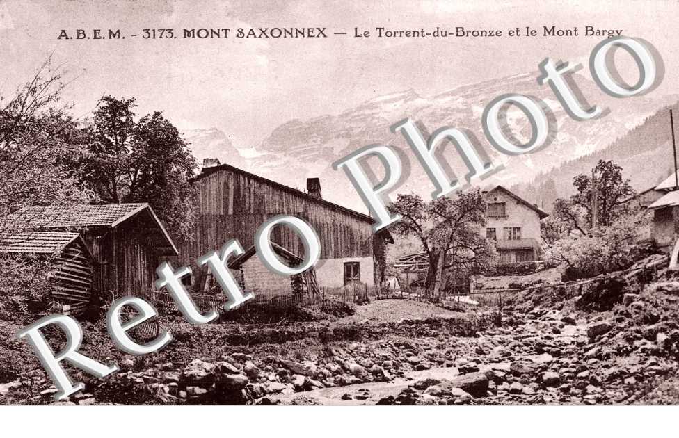 Le Torrent du Bronze et le Mont Bargy