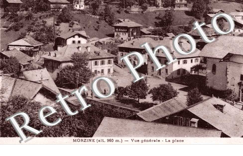 vue generale La place