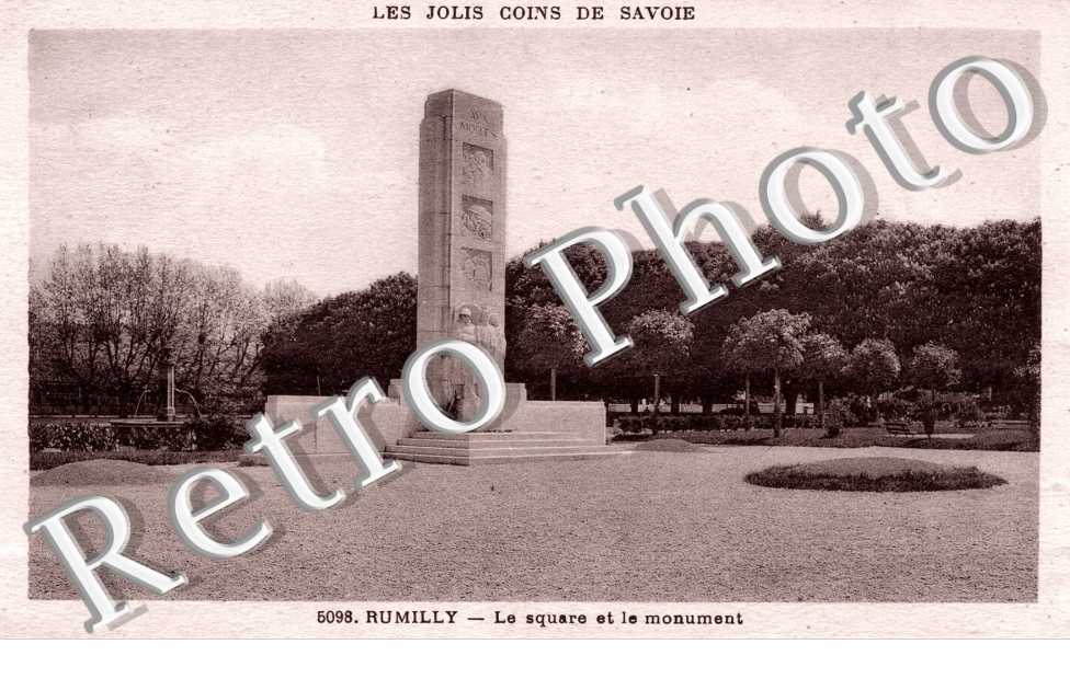 le square et le monument