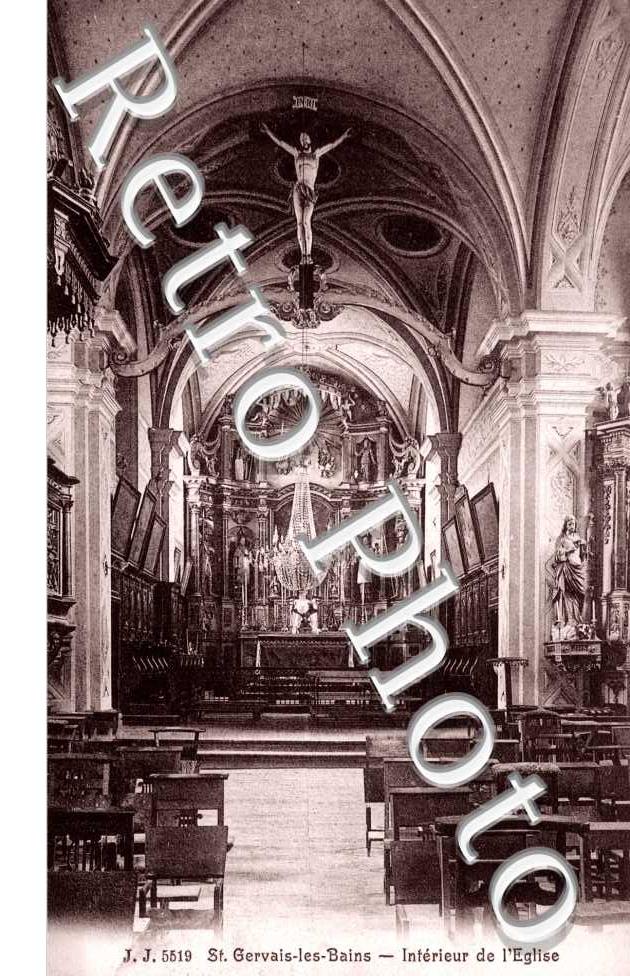 Interieur de l'Eglise