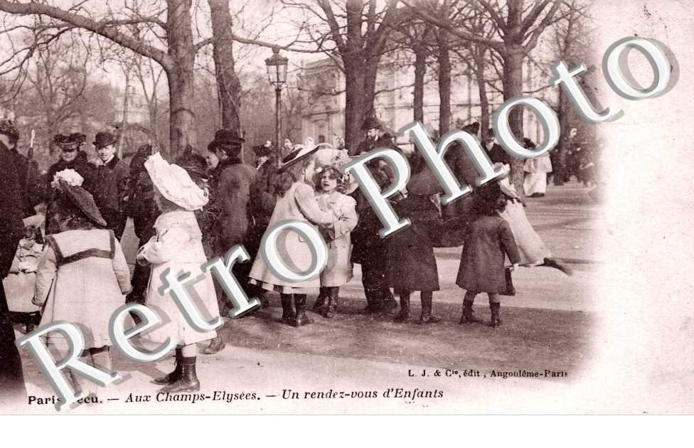 aux Champs Elysees Un rendez-vous d&#039;enfants