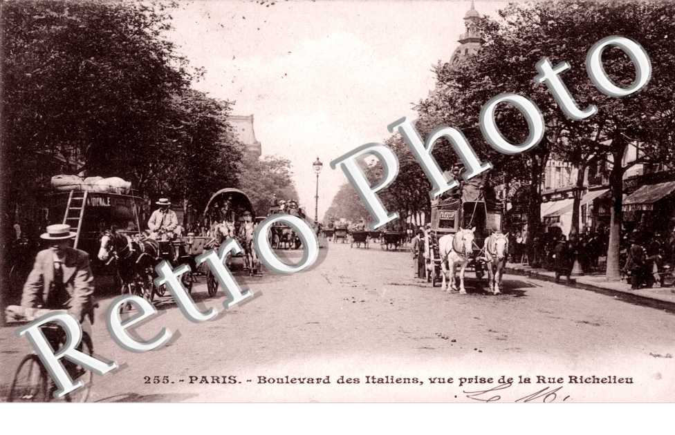 Boulevard des Italiens vue prise de la rue Richelieu