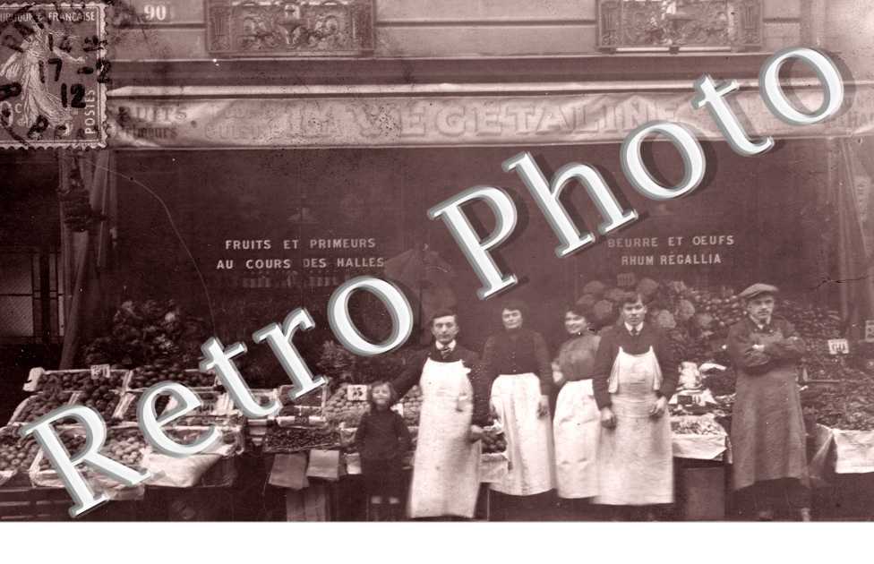 Fruits et primeurs au cours des Hallle Felix Potin 101 boulevard Sebastopol