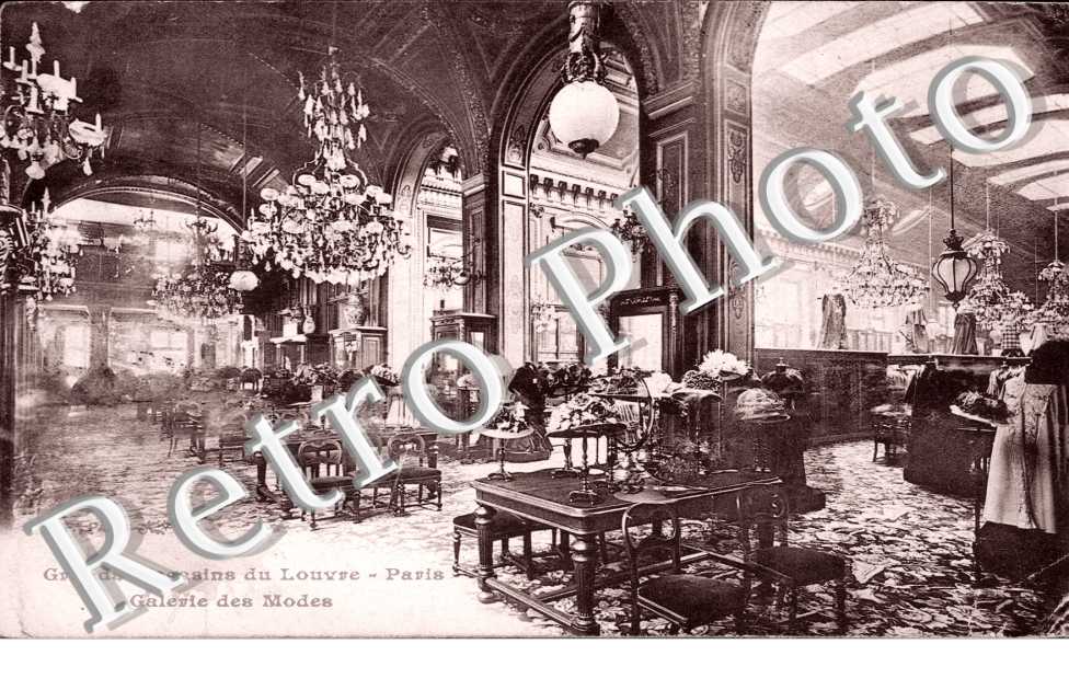 rue de Marengo et rue de Rivoli - Grands Magasins du Louvre  Galeries des Modes