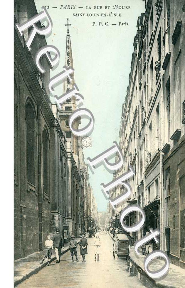  Rue et l&#039;Eglise Saint Louis en l&#039;Isle