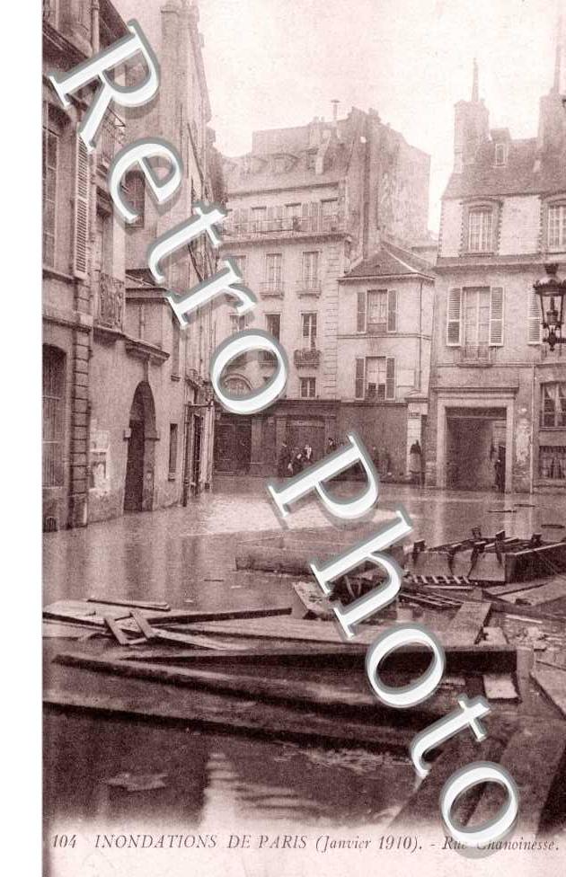 Inondations de 1910, Rue Chanoinesse