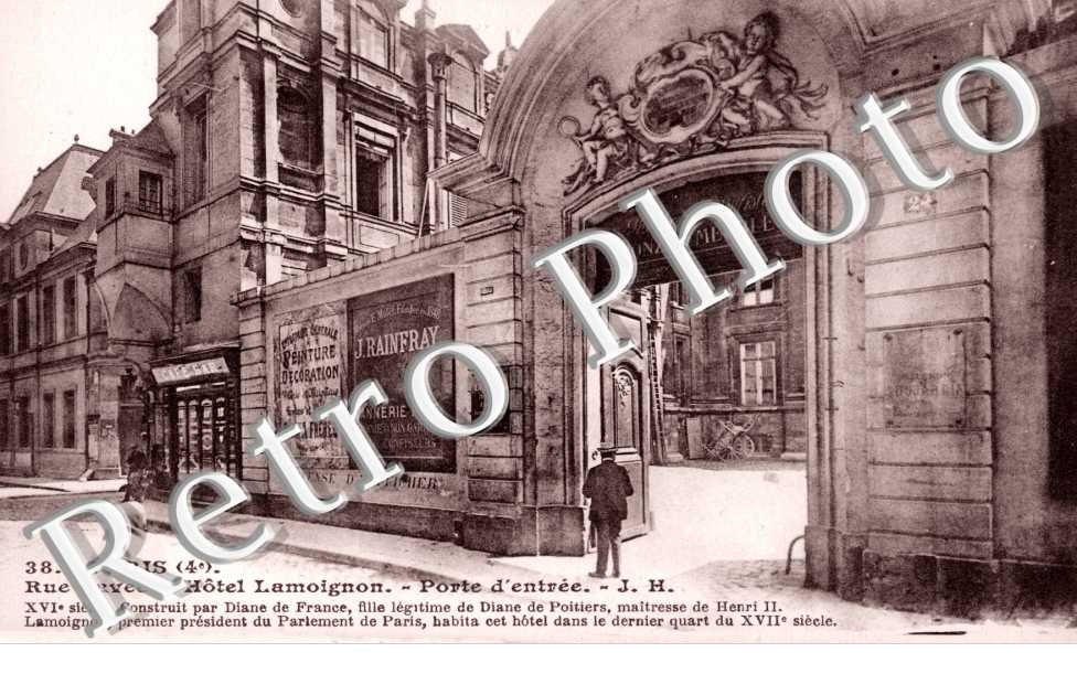 Rue Pavee, Hotel Lamoignon