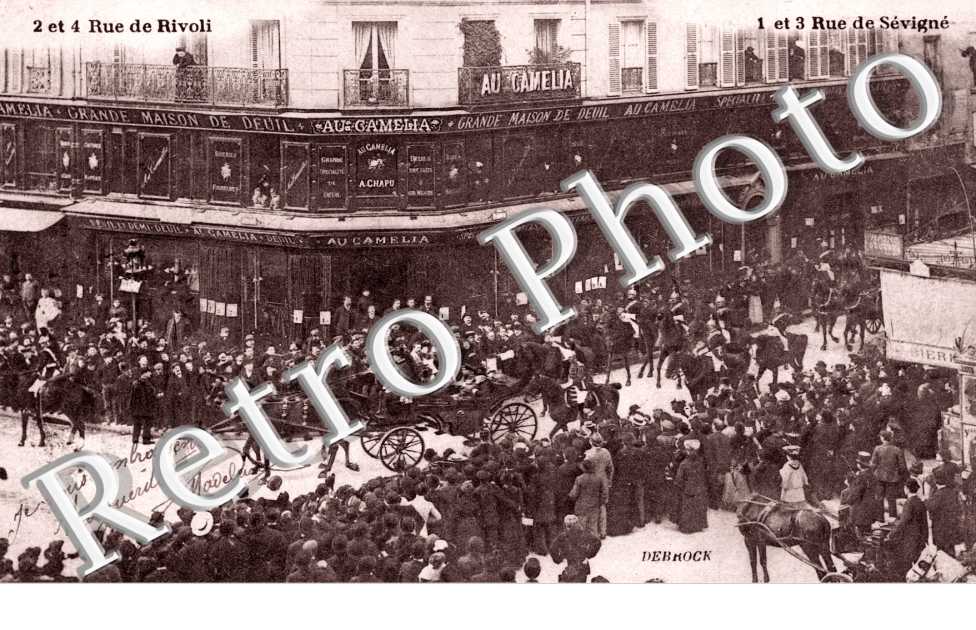 Rue de Rivoli et Rue de Sevigne