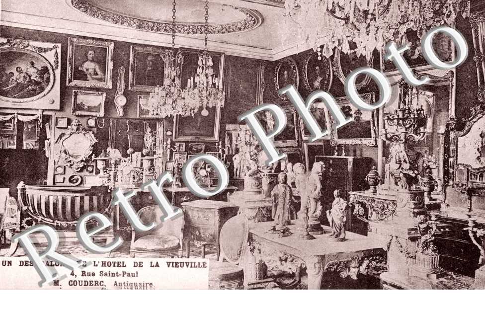 Un des Salons de l&#039;Hotel de la Vieuville
