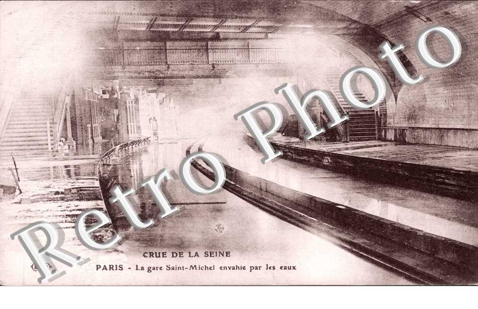 La Gare Saint Michel envahie par les eaux