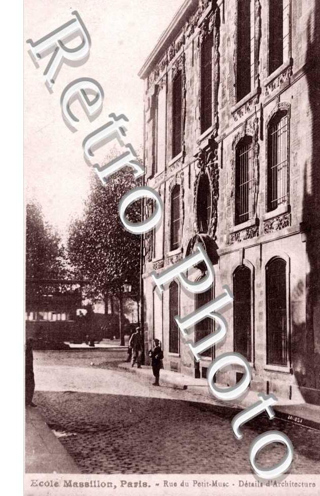 Ecole Massillon, Rue du Petit Musc