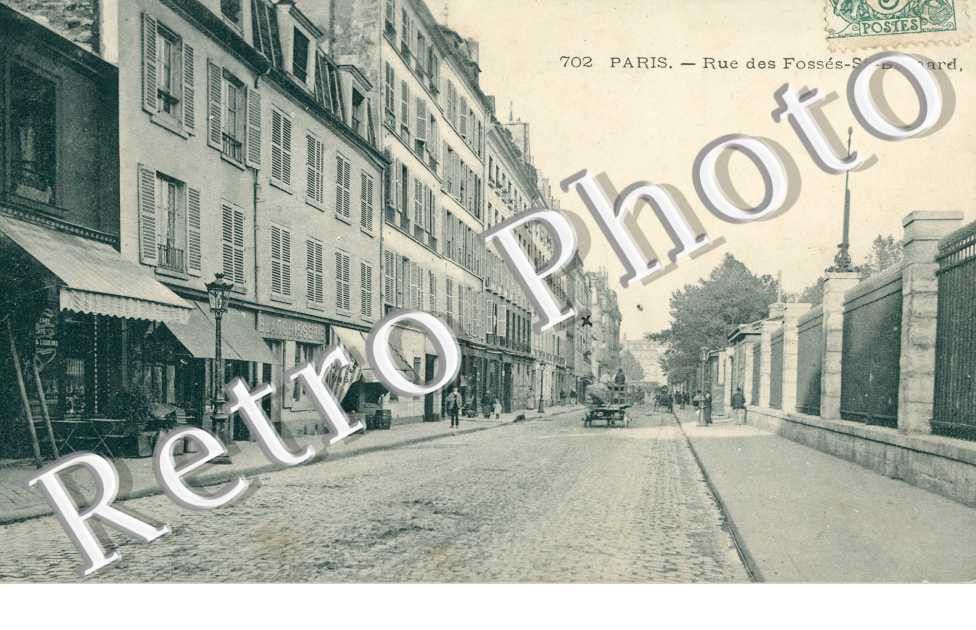 Rue des Fosses St Bernard