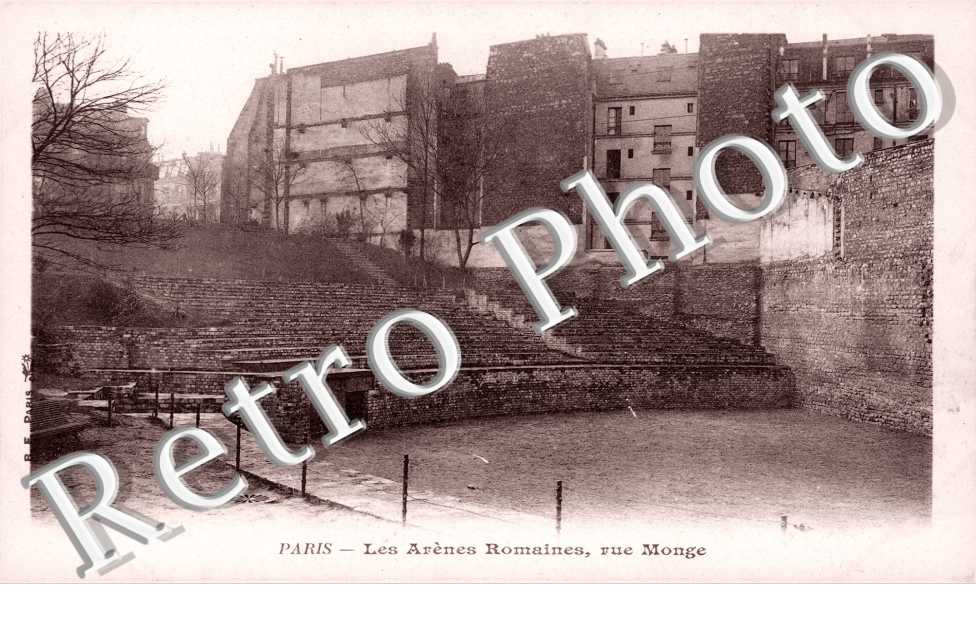 rue Monge, les Arenes Romaines