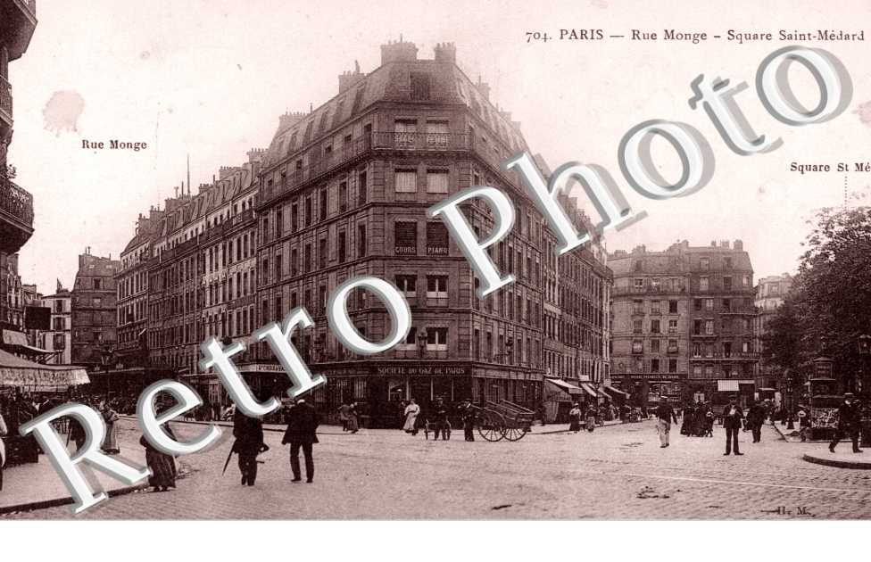 La Rue Monge, Square Saint Medard