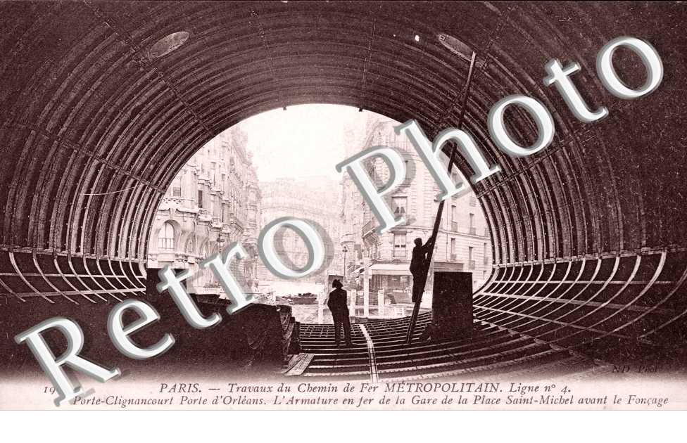 Les Travaux du Chemin de Fer Metropolitain - Place Saint-Michel