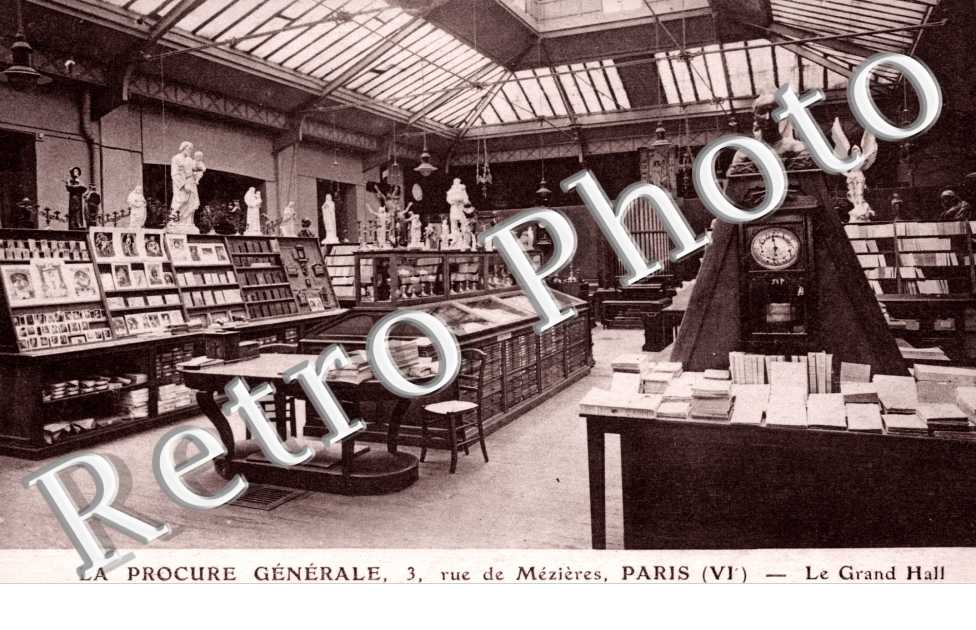 La Procure generale, le Grand Hall  3 rue de Mezieres