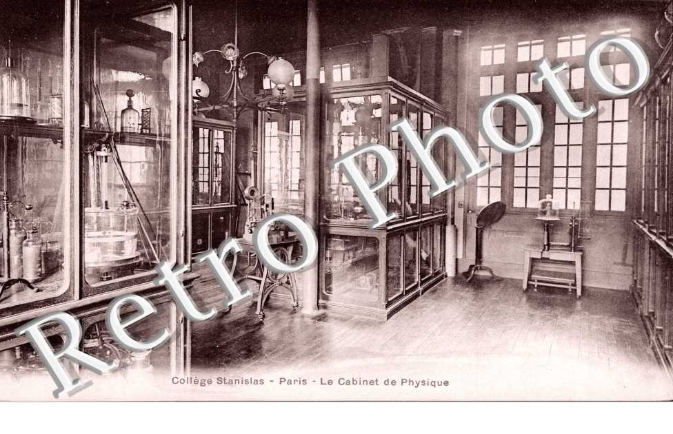 College Saint Nicolas, Cabinet de Physique